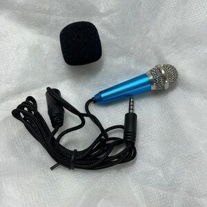 New Studio Portable Mini 3.5mm Stereo Studio Speech Mic